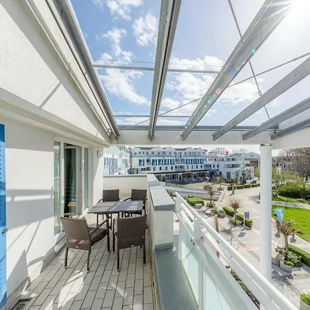 Albatros An Der Seebruecke زنغست