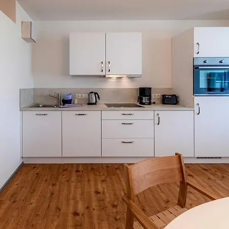 Albatros An Der Seebruecke زنغست